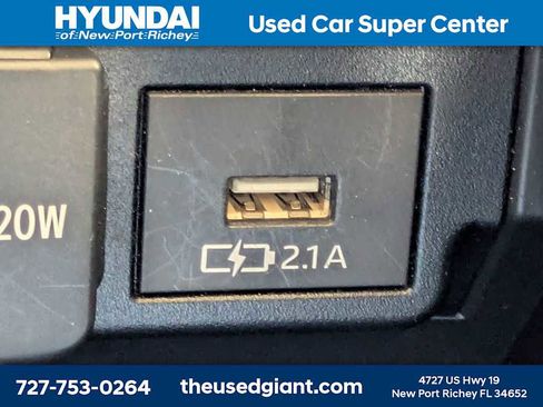 Used 2021 Toyota Corolla LE FWD image 24
