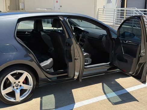 Used 2015 Volkswagen GTI S FWD image 17