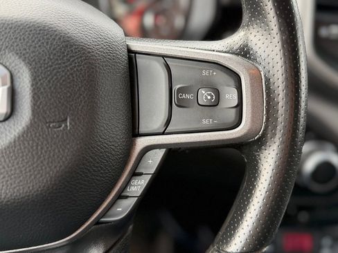 Used 2024 RAM 3500 Tradesman w/ Chrome Appearance Group image 12