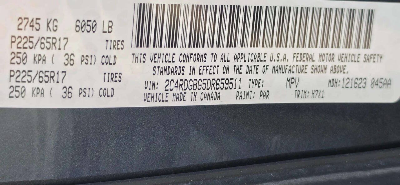 Used 2013 Dodge Grand Caravan SE FWD image 10