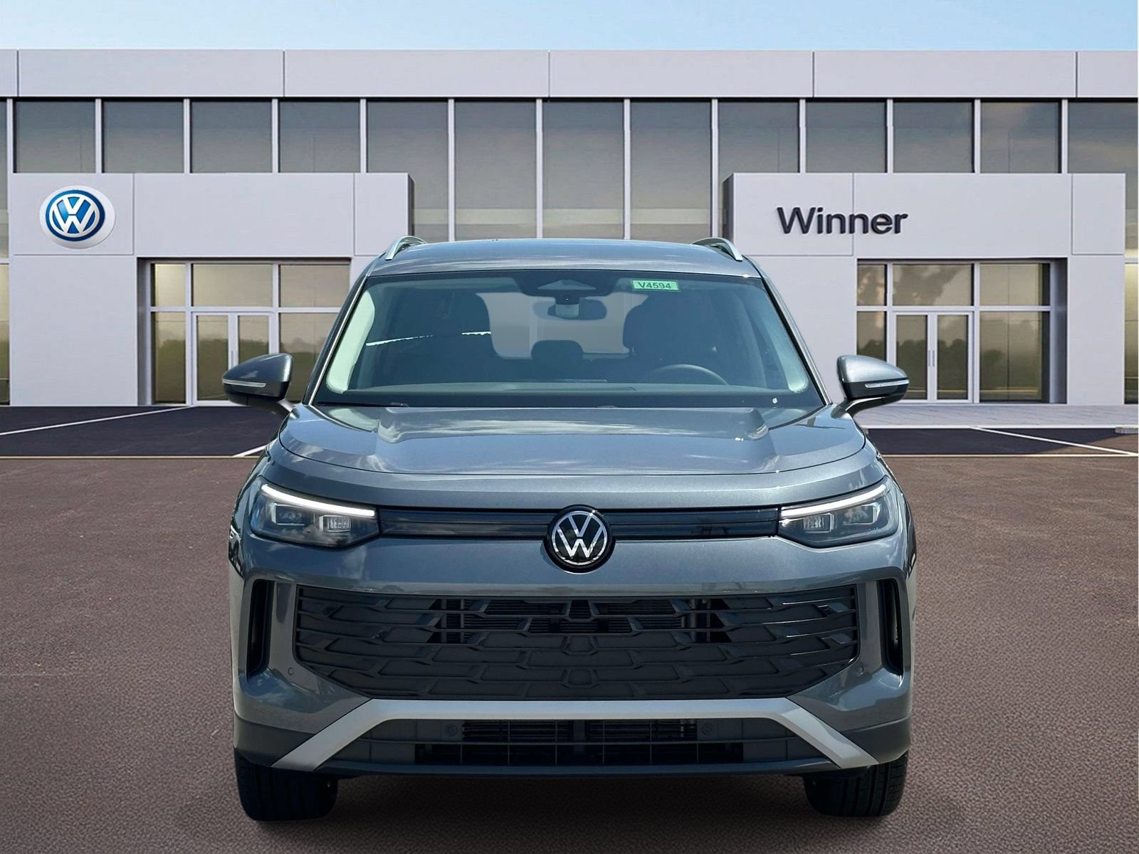 New 2026 Volkswagen Tiguan SE AWD/4WD image 9