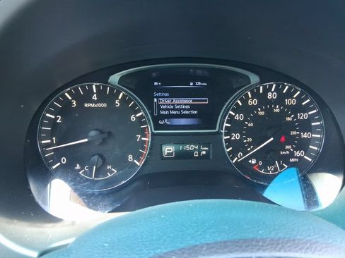 Used 2015 Nissan Altima 2.5 SL w/ Technology Package FWD image 16