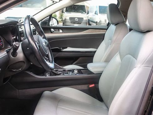 Used 2021 Kia K5 EX image 18