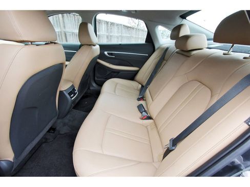 Certified 2025 Hyundai Sonata Limited image 14