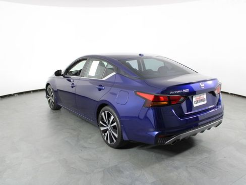 Used 2020 Nissan Altima 2.5 SR image 3