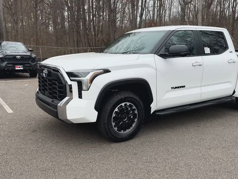 New 2026 Toyota Tundra SR5 image 4