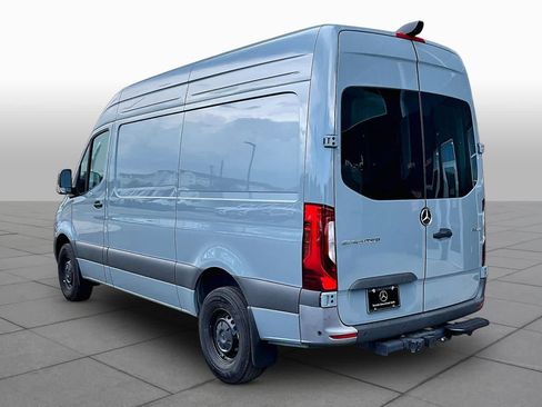Used 2025 Mercedes-Benz Sprinter 2500 image 12