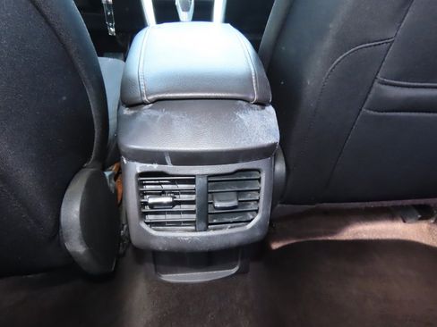 Used 2015 Ford Fusion SE image 20