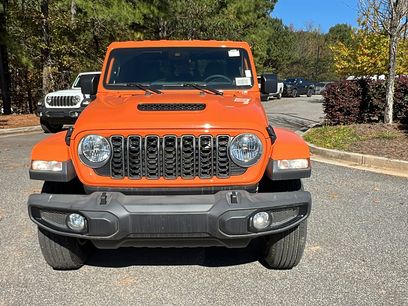 New 2025 Jeep Gladiator Sport