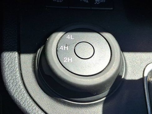Used 2020 Ford Ranger Lariat w/ Equipment Group 501A Mid AWD/4WD image 21