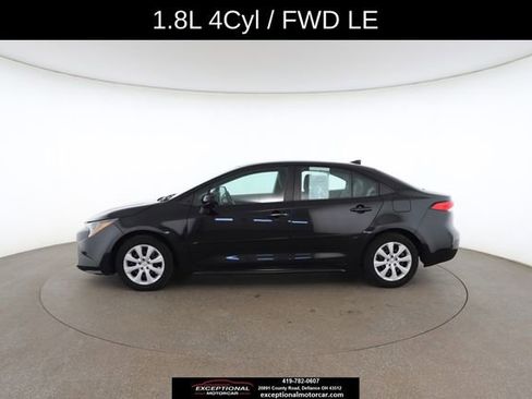 Used 2021 Toyota Corolla LE image 7