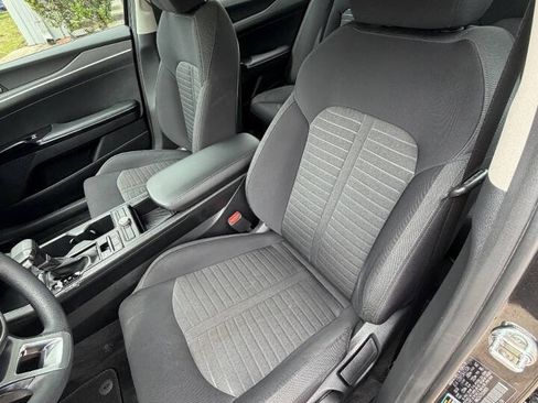 Used 2025 Kia K5 LXS FWD image 15