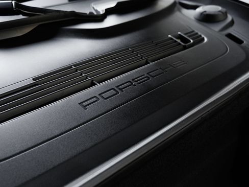 Certified 2025 Porsche 718 Boxster S RWD image 41