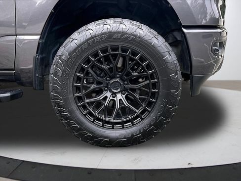 Used 2022 RAM 1500 Big Horn AWD/4WD image 34