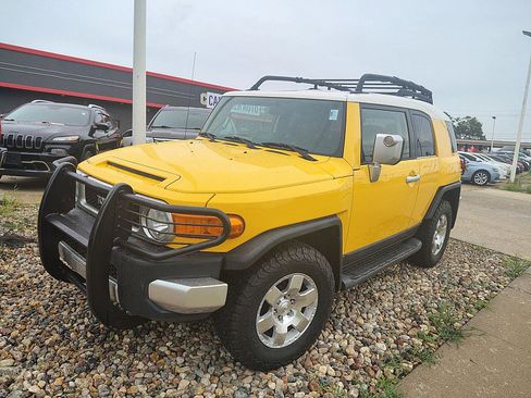 Used 2007 Toyota FJ Cruiser 4WD image 13