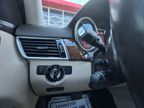 Used 2019 Mercedes-Benz GLS 550 4MATIC image 13