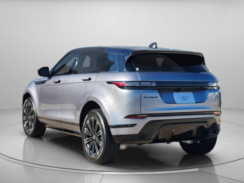 Used 2026 Land Rover Range Rover Evoque Dynamic SE AWD/4WD image 3