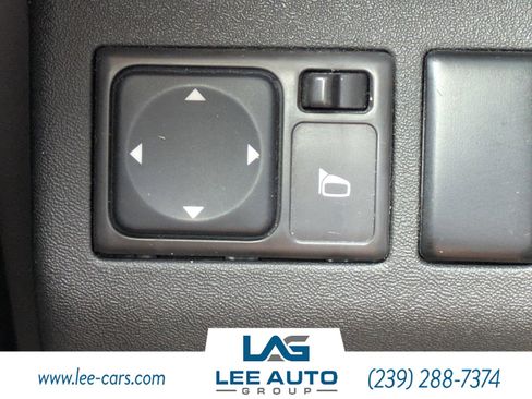 Used 2008 Nissan Xterra X image 23