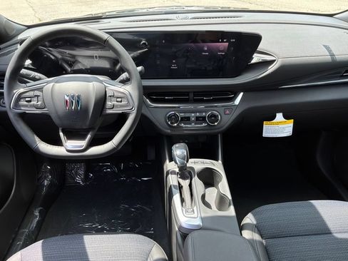 New 2026 Buick Envista Preferred w/ Convenience I Package FWD image 25
