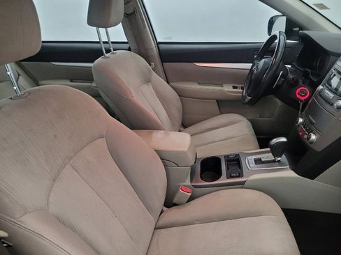 Used 2013 Subaru Legacy 2.5i Premium AWD/4WD image 21