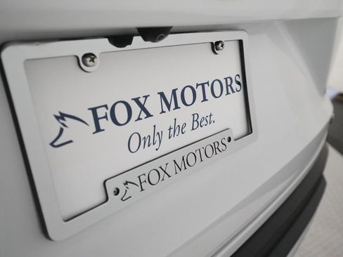 Used 2024 Chevrolet Trax LT w/ Sunroof Package FWD image 36