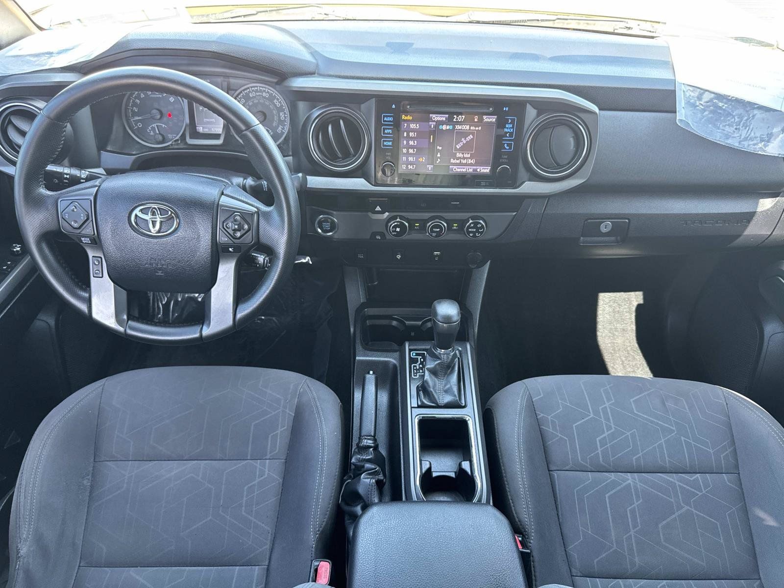 Used 2016 Toyota Tacoma TRD Off-Road w/ Towing Package RWD image 9