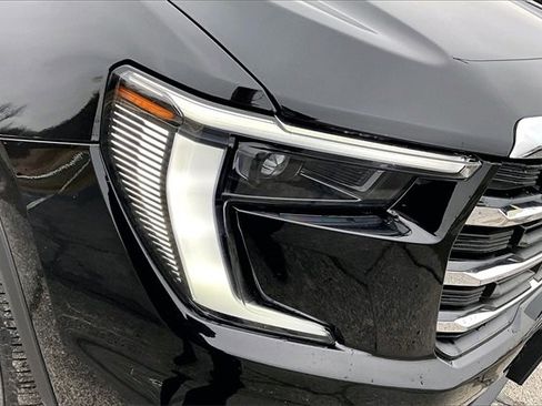 Used 2025 GMC Acadia Elevation image 33