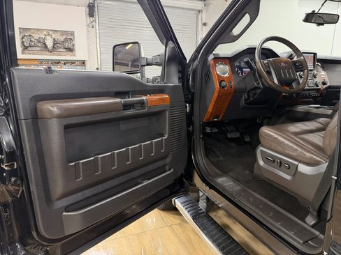 Used 2016 Ford F350 King Ranch AWD/4WD image 13