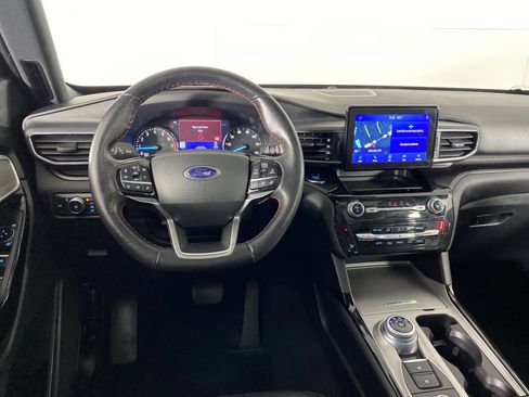 Used 2022 Ford Explorer ST-Line w/ Class IV Trailer Tow Package image 20