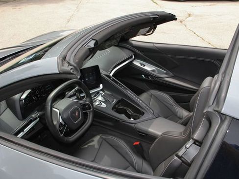 Used 2024 Chevrolet Corvette Stingray Coupe w/ Battery Protection Package RWD image 18