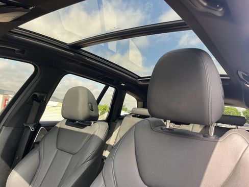 Used 2020 BMW X3 xDrive30i w/ Driving Assistance Package AWD/4WD image 35
