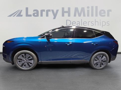 New 2025 Nissan Murano SL w/ Cargo Package image 2