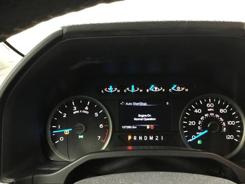 Used 2015 Ford F150 XLT w/ Equipment Group 301A Mid AWD/4WD image 28