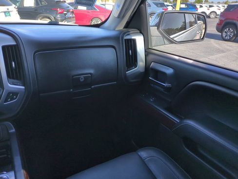 Used 2018 GMC Sierra 1500 SLT AWD/4WD image 17