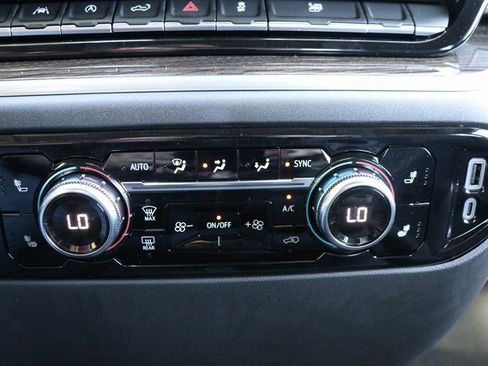 New 2026 GMC Sierra 1500 Elevation image 22