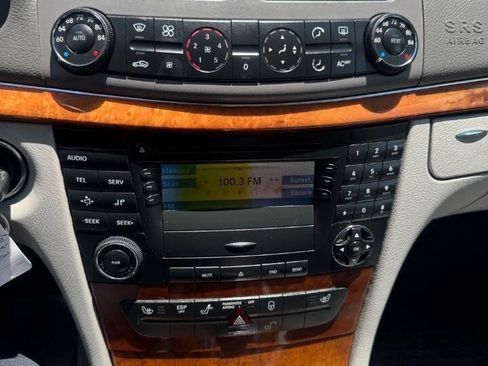 Used 2003 Mercedes-Benz E 320 Sedan image 10