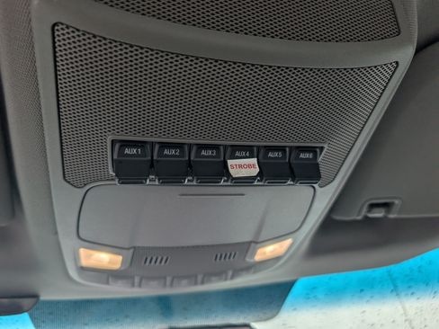 Used 2018 Ford F250 XL w/ Power Equipment Group AWD/4WD image 21