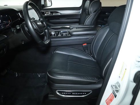 Used 2022 Jeep Grand Wagoneer Series II image 22