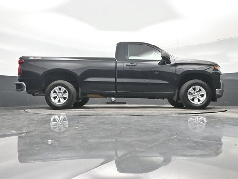 Used 2019 Chevrolet Silverado 1500 W/T w/ WT Convenience Package AWD/4WD image 29