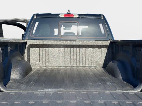 Used 2022 RAM 1500 Big Horn AWD/4WD image 12