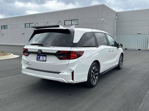 Certified 2025 Honda Odyssey EX-L image 30