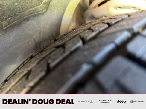 Used 2013 Buick Verano Premium FWD image 15