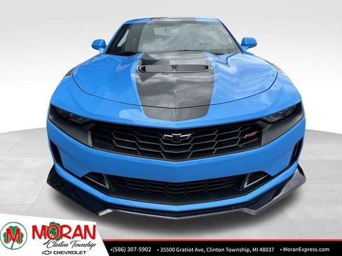 Used 2023 Chevrolet Camaro LT w/ Design Package 2 RWD image 6