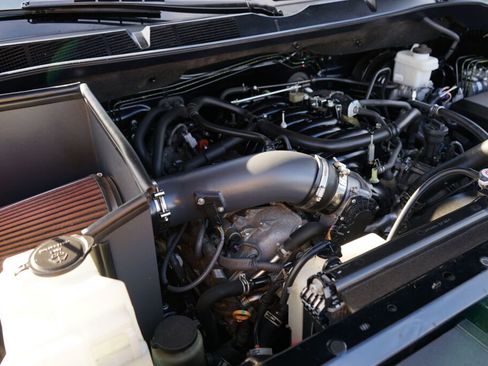 Used 2019 Toyota Tundra SR5 image 10