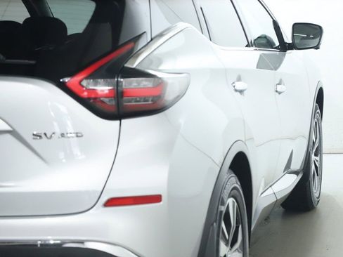 Used 2019 Nissan Murano SV w/ Premium Package image 47