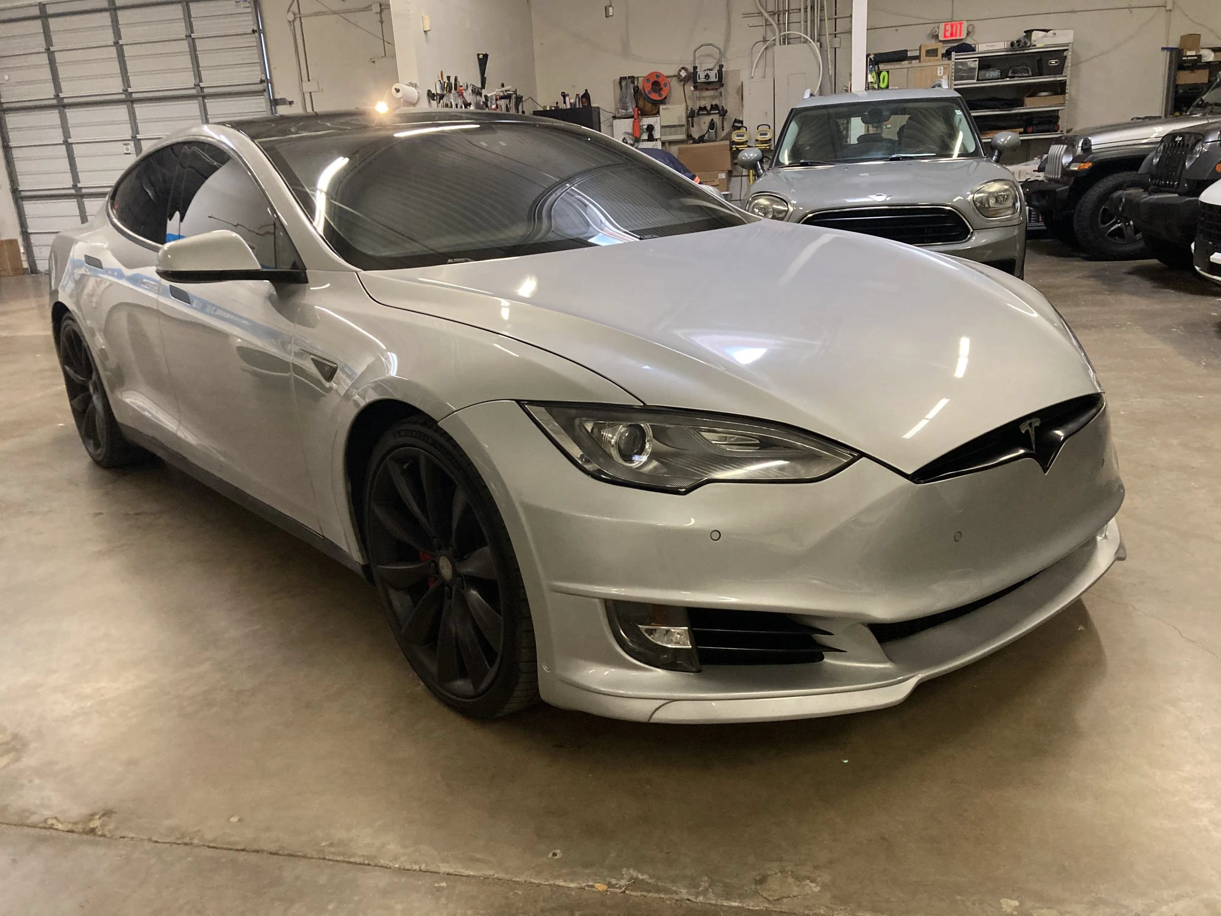 Used 2013 Tesla Model S Performance RWD image 29