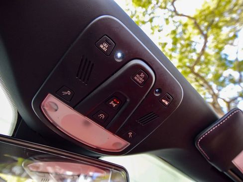 Used 2015 Ferrari California T RWD image 65