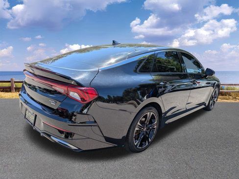 Used 2021 Kia K5 GT-Line AWD/4WD image 8