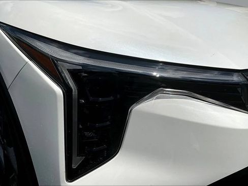 Used 2025 Kia K4 FWD image 29