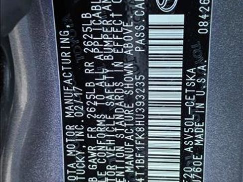 Used 2017 Toyota Camry SE image 23